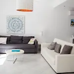 Pretty 3 Bedroom With Pool And Garden