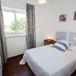 別荘 Pretty 3 Bedroom With Pool And Garden