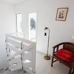 Pretty 3 Bedroom With Pool And Garden