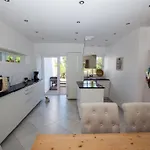 Pretty 3 Bedroom With Pool And Garden 別荘 *
